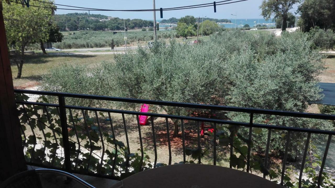 Guesthouse Porec Bagian luar foto