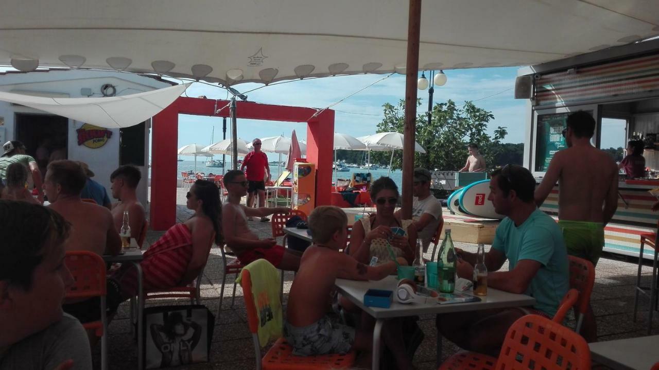 Guesthouse Porec Bagian luar foto