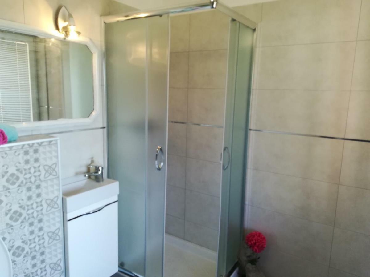 Guesthouse Porec Bagian luar foto